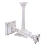 Engelse zilveren korintische kandelaars 1968