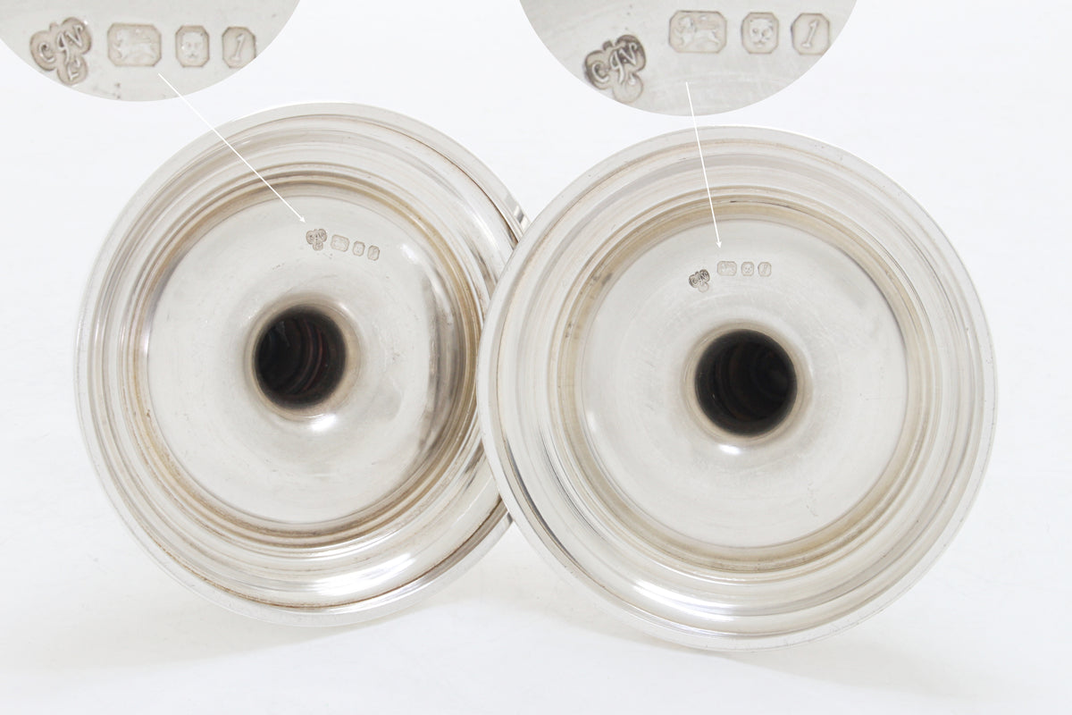 Set van 4 onverzwaarde kandelaars 1966 C J Vander0,68 Kg zilver