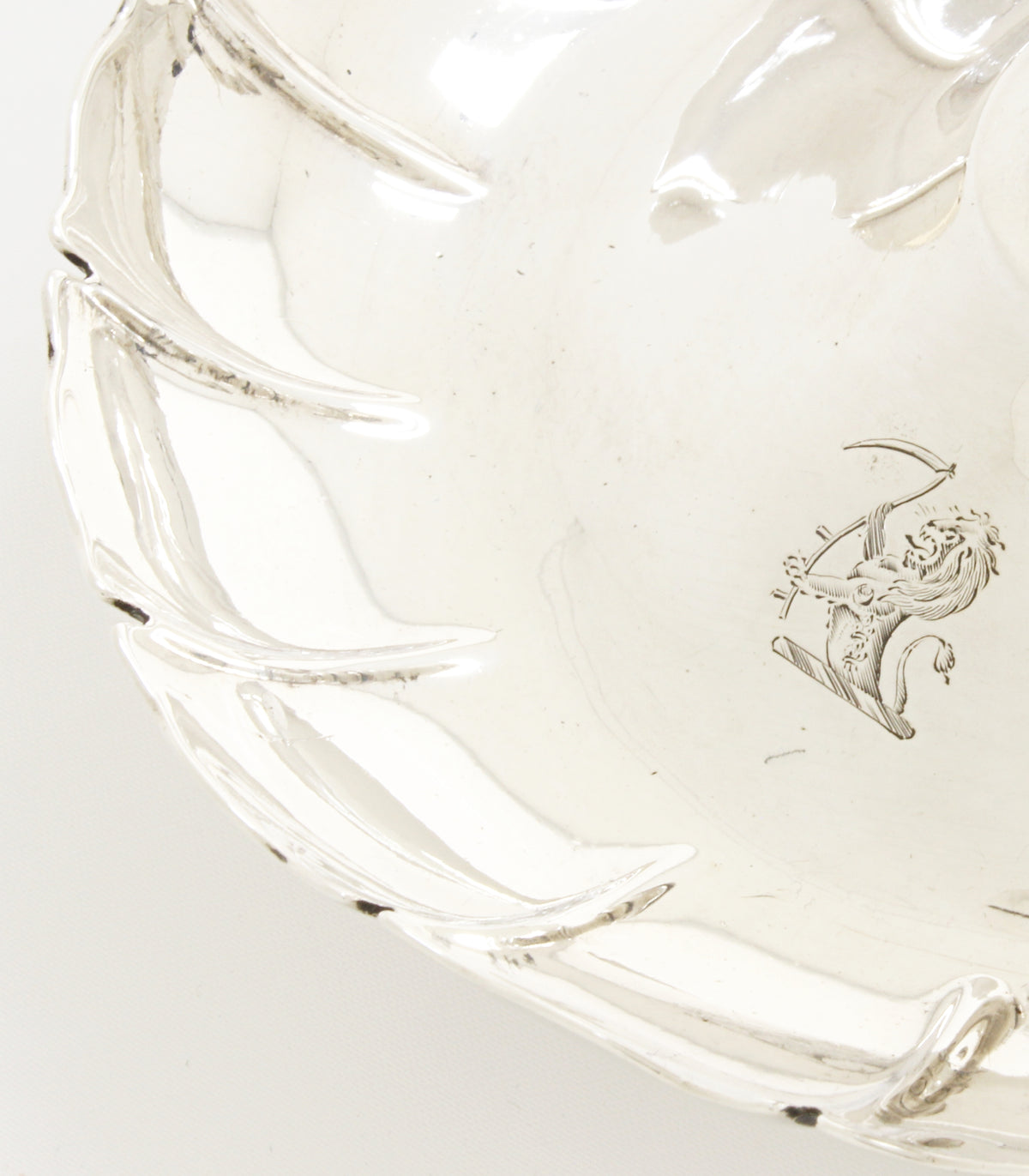 Familiewapen gegraveerd op zilver